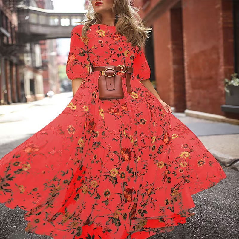 Round neck floral dress with large swing in commuter style