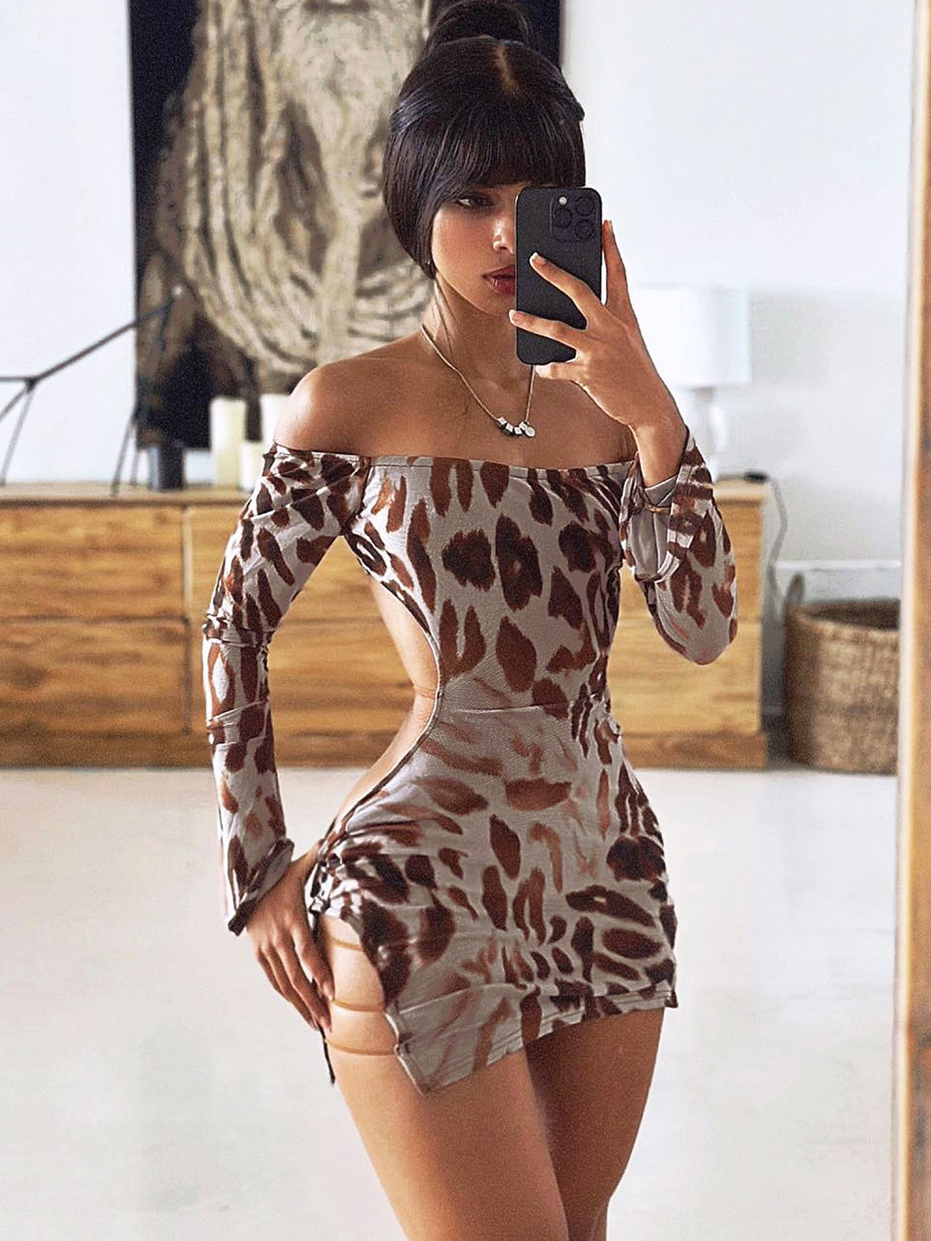 Leopard print open back long sleeve dress